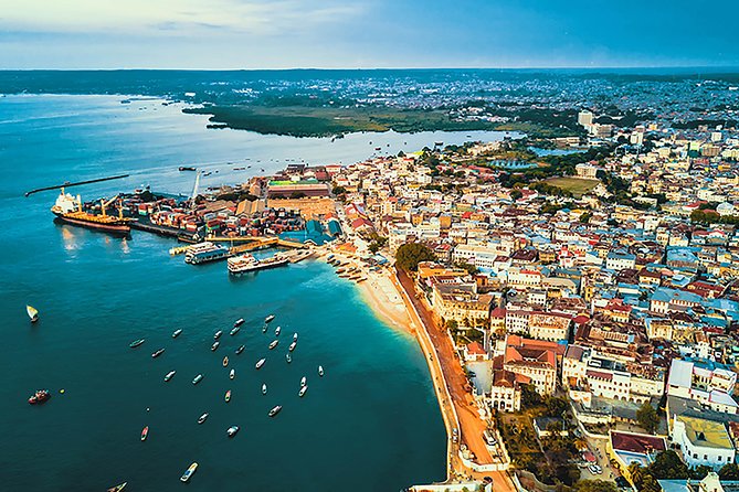 Stone Town and Prison Island Tour (Full Day) - Itinerary Highlights