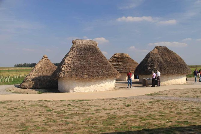 Stonehenge and Bath Tour From Oxford - Tour Accessibility