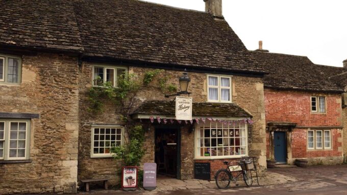 Stonehenge , Lacock , Roman Baths: Private Tour - Cancellation and Refund Policy