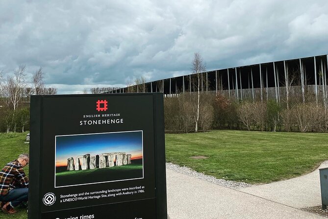 Stonehenge, Salisbury & Old Sarum Private Day Trip From Bath - Positive Guest Reviews and Experiences