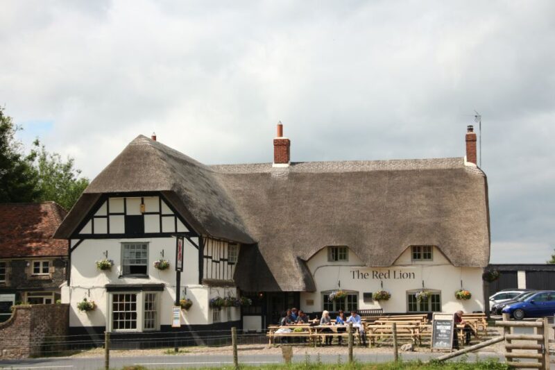 Stonehenge Special Access - Evening Tour From London - Exploring Avebury