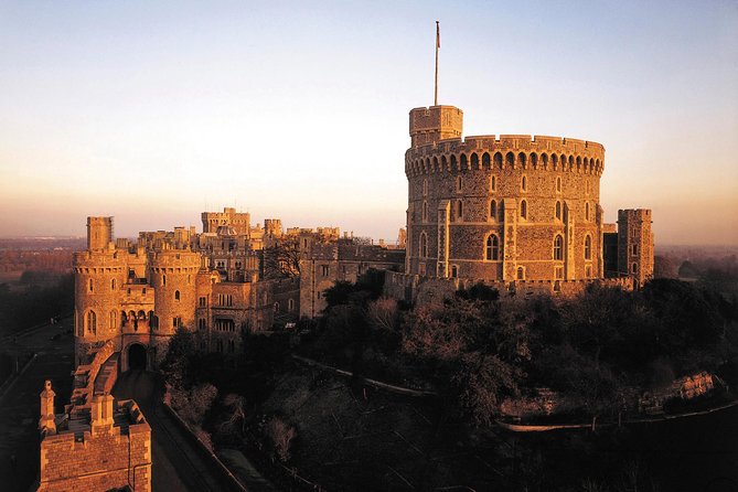 Stonehenge, Windsor Castle and Bath Day Trip From London - Exploring Stonehenge