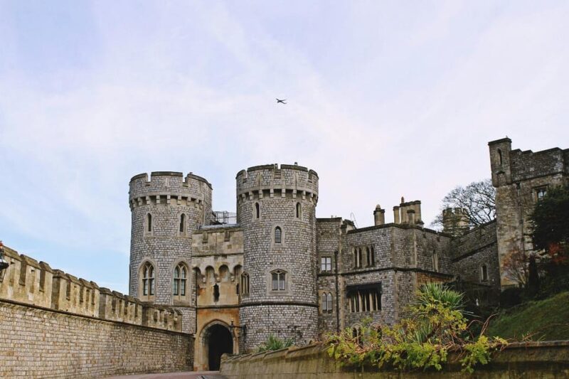 Stonehenge Windsor Castle: Private Tour - Tour Inclusions