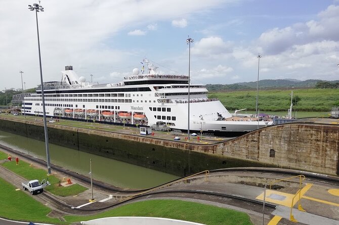 Stop-Over Tour of Panama City From the Airport - Cancellation and Booking Policy
