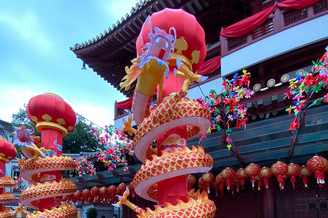 Stories of Chinatown Singapore - Significance of Buddha Tooth Relic Temple