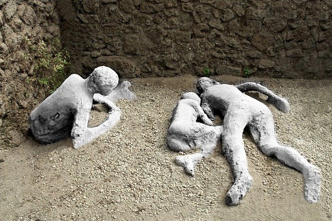 Stories of Pompeii: a Journey Back in Time Guided Tour - Exploring Pompeiis Frozen Moments