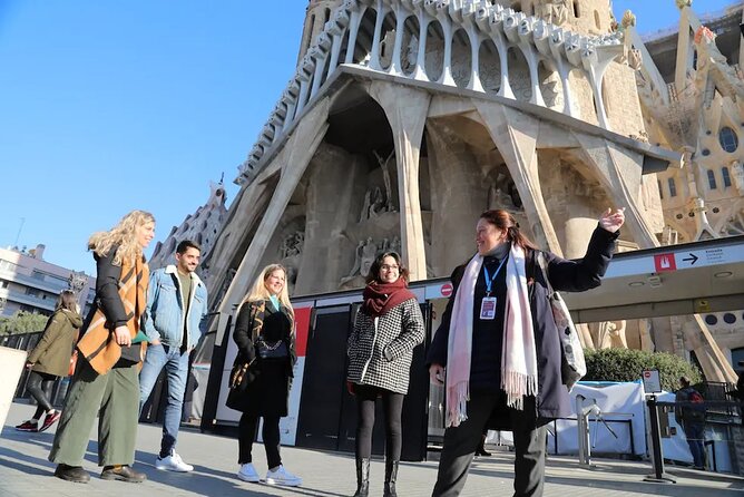 Stories of Sagrada Familia Insider Tour Inc. Priority Access - Reviews and Feedback