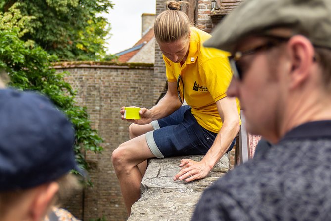 Storytelling Tour Bruges | First Day Must | History & Tips - Meeting and Pickup Details