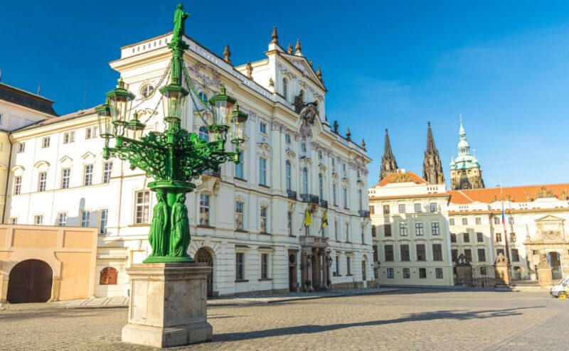 Strahov Monastery and Library Private Walking Tour in Prague - Meeting Location and Duration