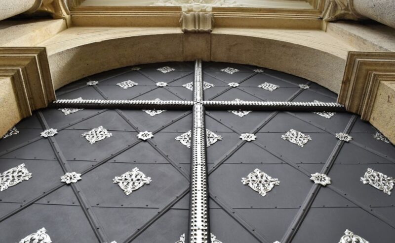 Strahov Monastery and Library Private Walking Tour in Prague - Payment Options