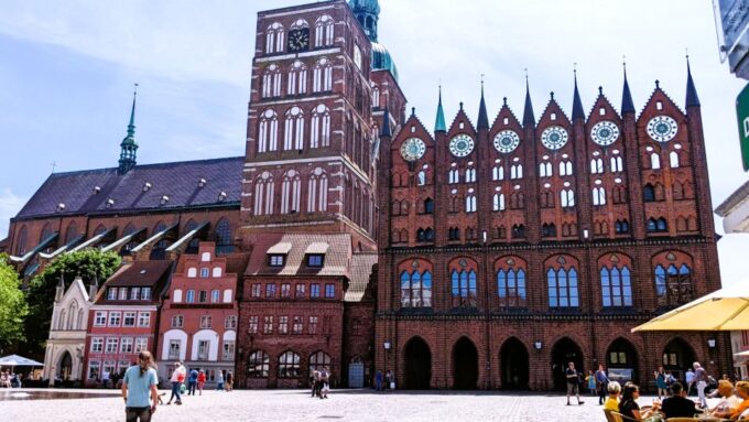 Stralsund: Historical Old Town Self-guided Walking Tour - Tour Duration