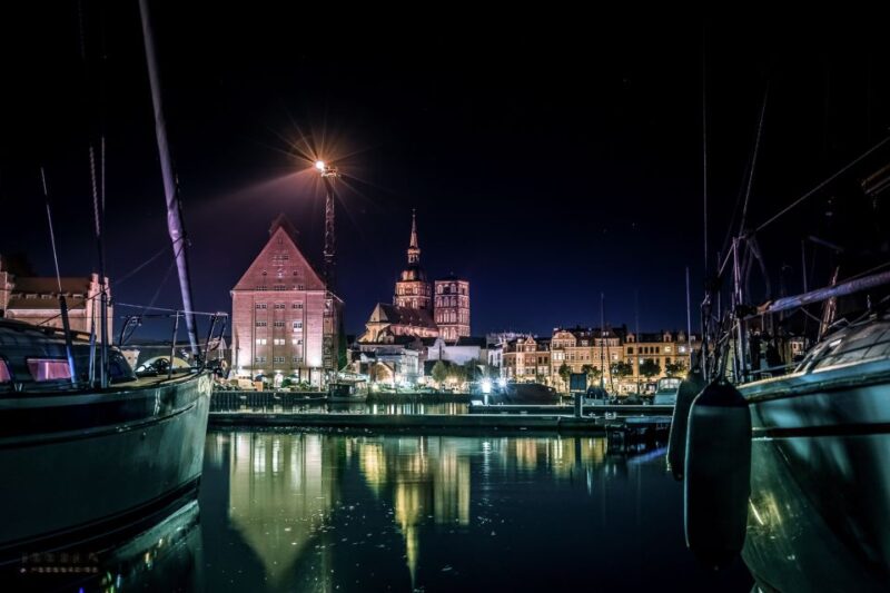 Stralsund: Old Town Evening Tour With a Night Watchman - Accessibility