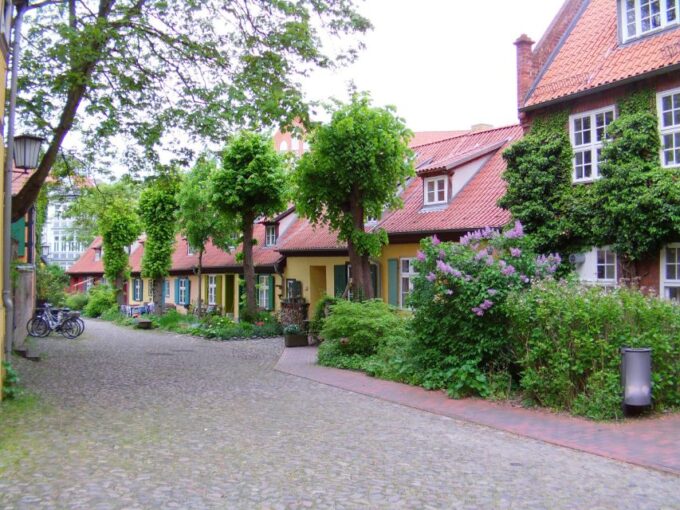 Stralsund: Old Town Highlights Private Walking Tour - Waterfront Sights
