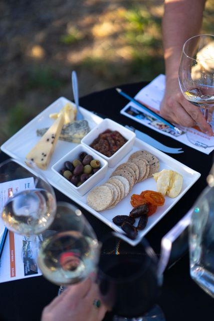 Strange Bird Flight of 3 Wine & Cheese - Key Points