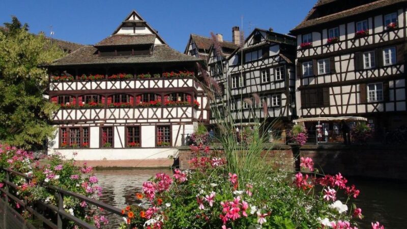 Strasbourg: Alsace Private Tour With Castle Entry Ticket - Exploring Colmars Historic Center
