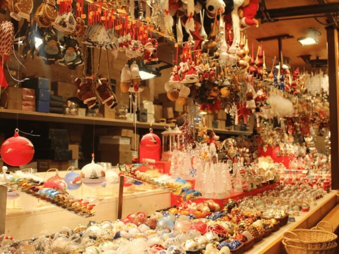 Strasbourg: Christmas Market by Night With Mulled Wine - Photo Opportunities Galore