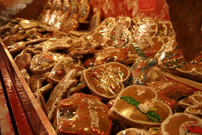 Strasbourg Christmas Market Small Group Walking Tour - Guided Commentary and Personalization