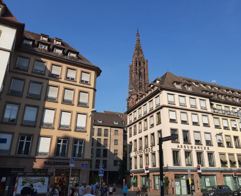 Strasbourg: Guided Walking Tour With Some Testing Sweet - Scenic Views and Photo Opportunities