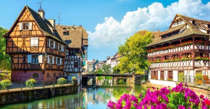 Strasbourg : Private Street Art Tour - Tour Pricing and Booking Information