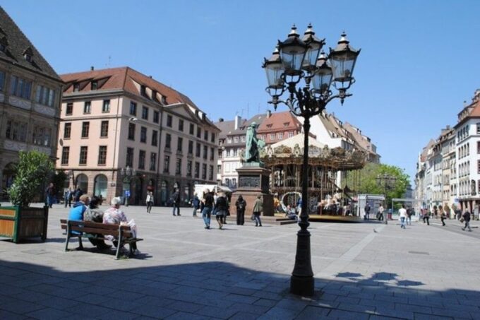 Strasbourg Walking Tour for Couples - Cathedral Visit