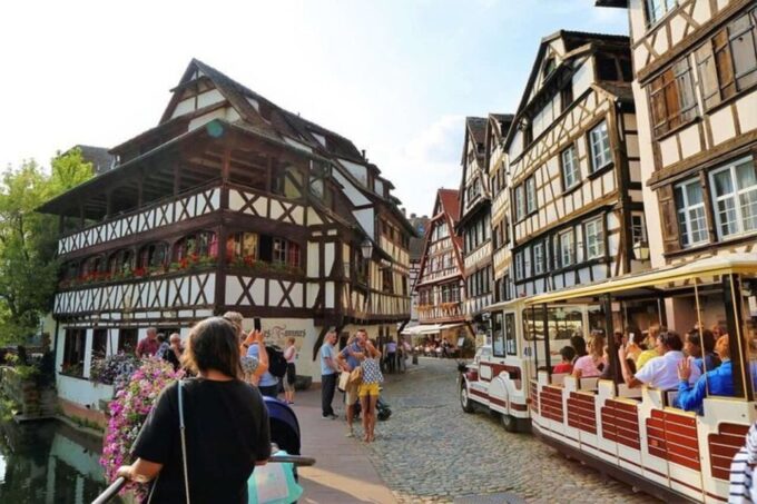 Strasbourg Walking Tour for Couples - Frequently Asked Questions