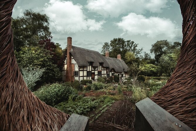 Stratford-Upon-Avon Audio Walking Tour: Shakespeares Life - Optimizing the Experience