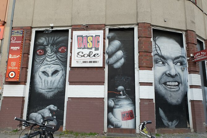 Street Art and Alternative Tour of Berlin in English - Tour Highlights