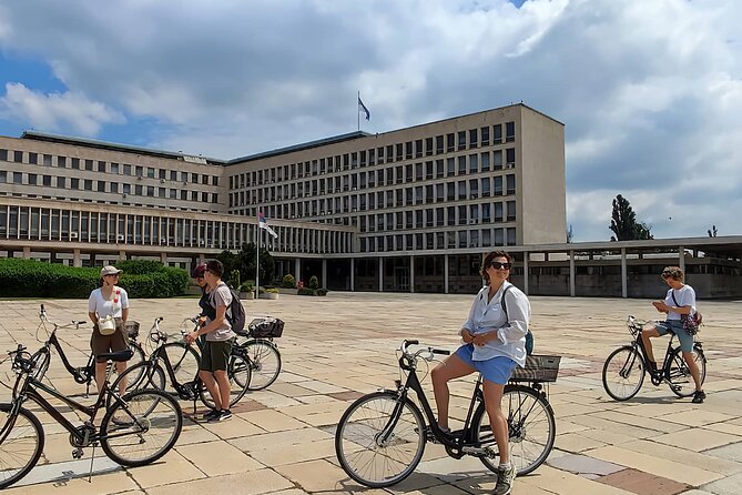 Street Art and Hipster 2-Hour Private Guided Tour in Beograd - Booking Information and Cancellation Policy