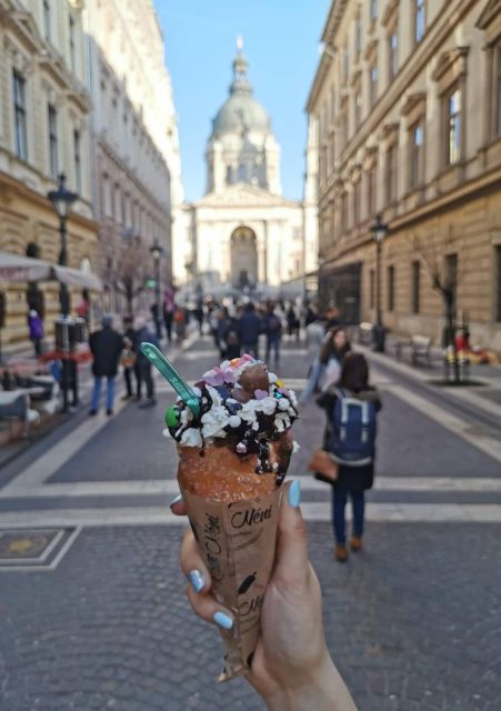 Street Art and Street Food Private Walking Tour Budapest - Highlights of the Tour