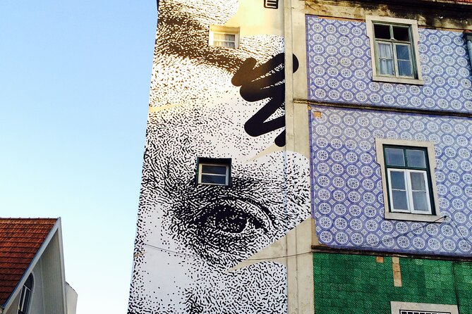 Street Art at Lisbon - Meeting and End Points
