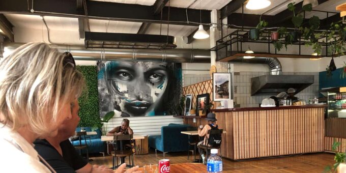 Street Art & Culinary Tour - Award-Winning Curators Expertise