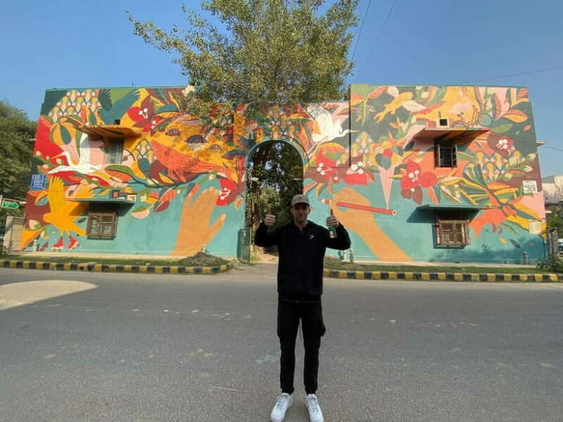 Street Art Walk & Lodhi Gardens with Chai & Food - Practical Tips and Local Insights