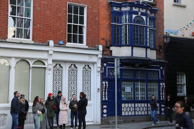 Street Art Walking Tour - Booking and Availability