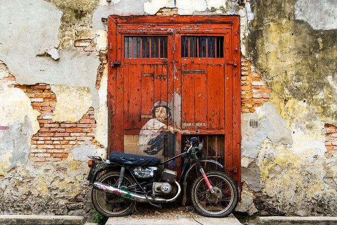 Street Arts of George Town From Penang - Unique Wrought-Iron Caricatures