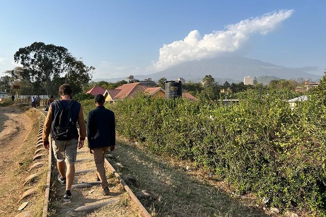 Street Food and Community Walking Tour - Key Points