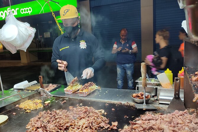 Street Food, Bars, and Rooftops in Poblado With a Local - Key Points