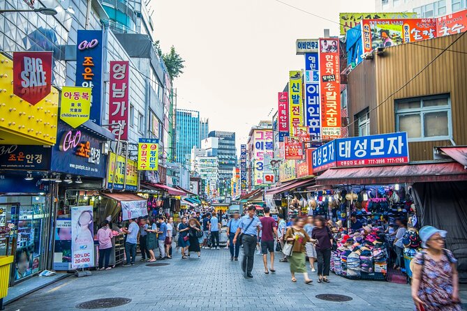 Street Food Fiesta in Namdaemun Market - Navigating the Market Maze