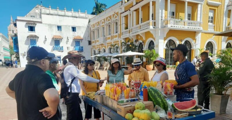 Street Food & Hangout in Old City - Experience and Itinerary