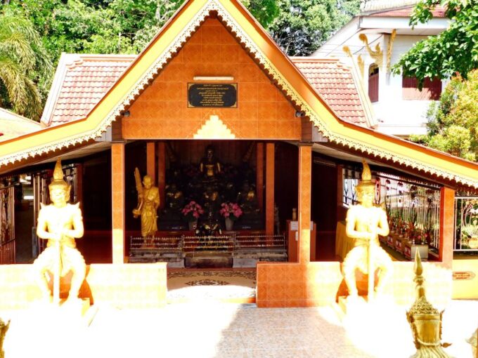 Street Food Market, Tsunami Museum, Temple & Old Town - Booking Details