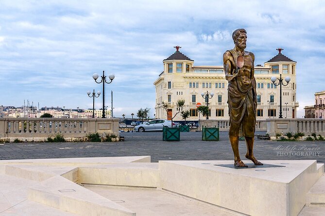 Street Food Tour and Guided Tour of Ortigia - Discovering Ortigia