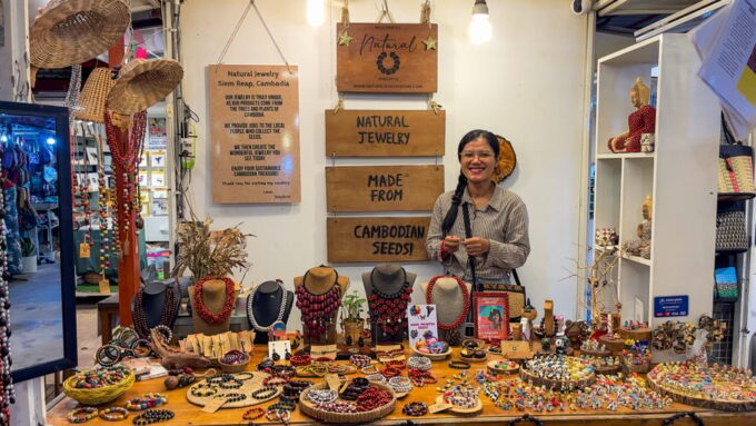 Street Food Tour and Phare Circus With Tuk-Tuk Transfers - Cancellation Policy
