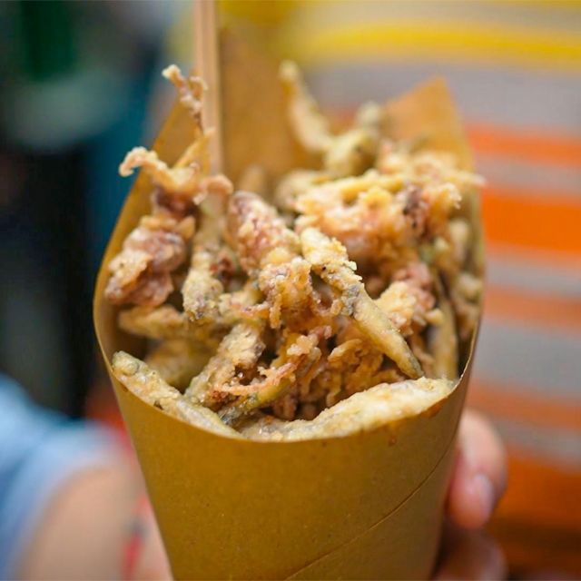 Street Food Tour: the Neapolitan Culinary Art - Taste Authentic Neapolitan Delicacies