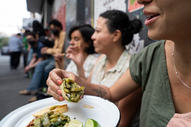 Street Food Tour With Friends - Bike Safety and Etiquette
