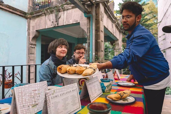 Street Food Tour With Friends - Meeting and Pickup