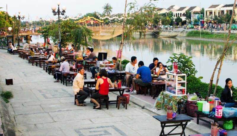 Street Food Walking Tour in Hoi an With 5 Local Tastings - ThịT NướNg (Grilled Pork)