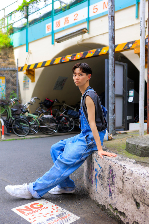 Street Photography in Shibuya - Posing and Modeling Tips