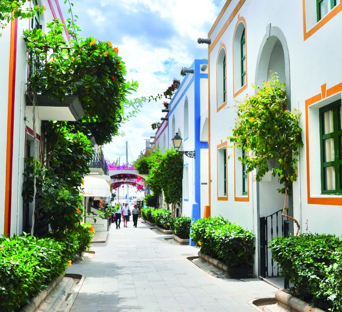 Streets of Marbella Outdoor Escape Game: the Magic Coins - Key Points