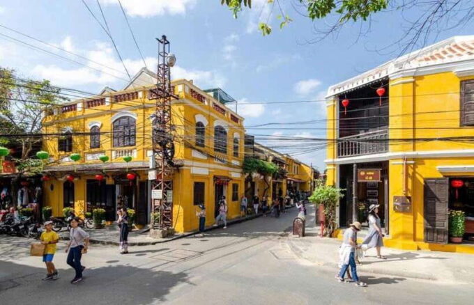 Strolling Through Hoi An and Marble Mountains - Exploring Heritage Houses and the Japanese Bridge