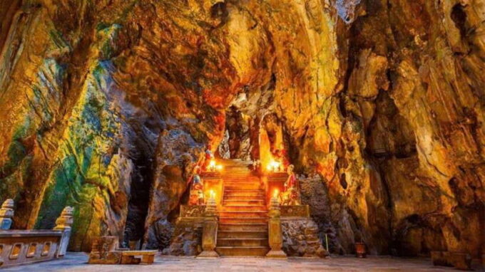 Strolling Through Hoi An and Marble Mountains - Savoring Hoi Ans Unique Cuisine