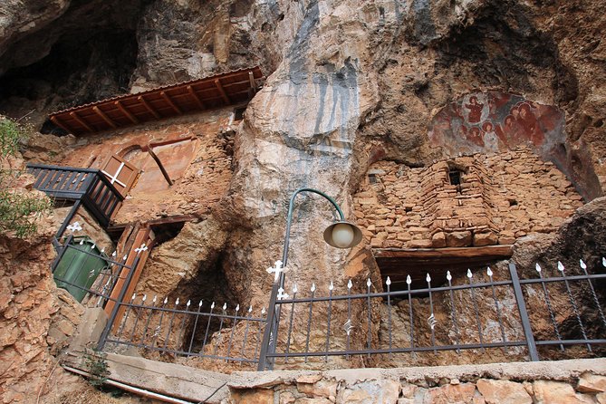 Struga, Cave Churches and Vevchani Springs Tour From Ohrid - Customer Support and Flexibility